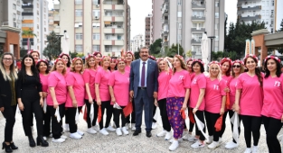 ÇUKUROVALILAR 8 MART’I SERGİ AÇARAK ANDILAR !