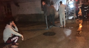 Ekmek teknesinin yanışını gözyaşı dökerek izledi