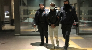 Hastaneden hırsızlık yaptı