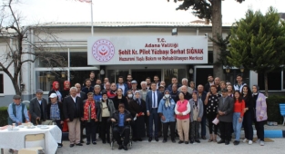 Huzurevi’nde Yaşlılara Saygı Haftası etkinliği