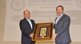 Memur Sen’i motive eden il divan toplantısı