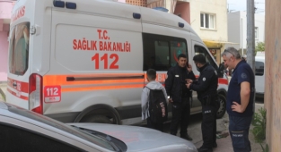 Bahçeye saklandı!