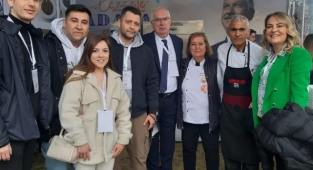 ÇÜ öğrencileri foruma katıldı