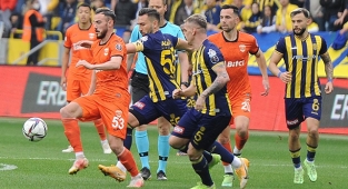 Kaplan lidere yenildi