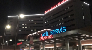 Silah sesine pencereden baktı gözünden vuruldu