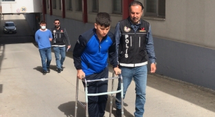 Uyuşturucu zanlıları tutuklandı