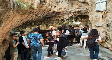 Aladağlı öğrenciler Tarsus'u gezdi