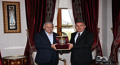 Bakan Kirişci ve AK Parti'li Yıldırım, ziyaretlerde bulundu