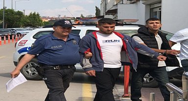 Kalaşnikofla yakalanan 2 zanlıdan 1'i tutuklandı