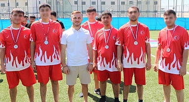 Kaplan’dan anlamlı 19 Mayıs etkinliği