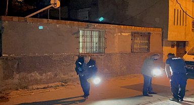 Pencereye çağrılan kişi silahla vuruldu