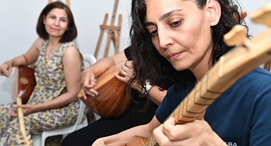 Bağlama kursuna katılmak ister misiniz?