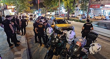 Bıçaklı kavgada 1 kişi yaralandı