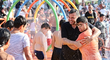 Çocukların yeni eğlencesi su oyun parkları