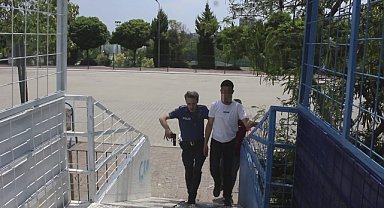 Silahlı saldırıya uğrayan kişi yaralandı