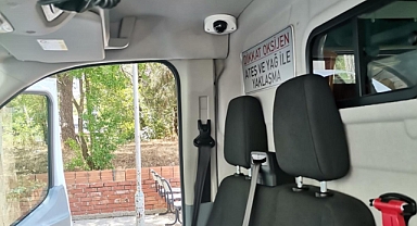 Ambulanslara kamera takılmasına tepki