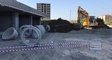 Göçük altında kalan 2 kişi yaşamını yitirdi