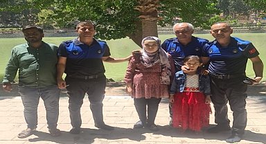 Göle düşen çocukları boğulmaktan zabıta kurtardı