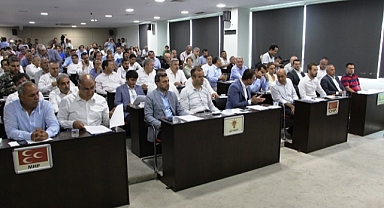 Gündem otobüs alımı ve ekmek zammı