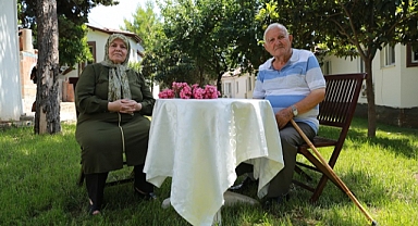 Huzurevi sakinleri misafirlerini bekliyor