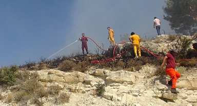 Makilik alanda çıkan yangın söndürüldü