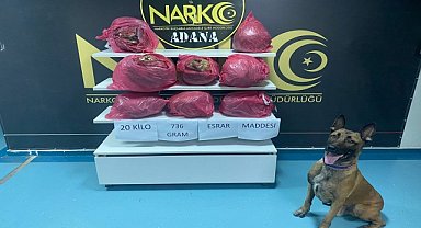 Minibüste 20 kilo 736 gram esrar ele geçirildi
