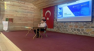 Aladağ Kaymakamı muhtarlarla bir araya geldi