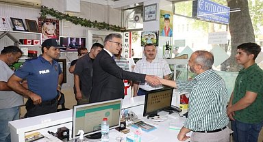 Kaymakam Vekili Karamahmut'tan esnaf ziyaret