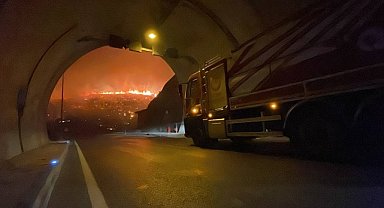 Mersin'deki orman yangınına müdahale ediliyor