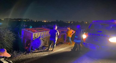 Traktör römorkundan düşen kadın yaralandı