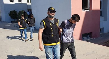 Cep telefonu çalan 2 kapkaç zanlısı tutuklandı