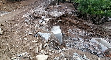Kapanan yolları belediye ulaşıma açtı