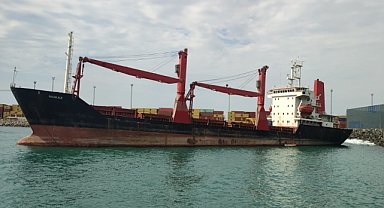 Karaya oturan gemi yüzdürülerek İzmir'e götürülecek