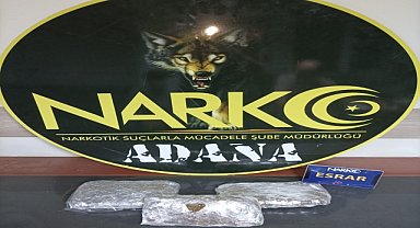 Kedi kafesinden esrar çıktı