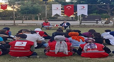 Saygılı, Kozan'da Kızılay gönüllüleriyle buluştu