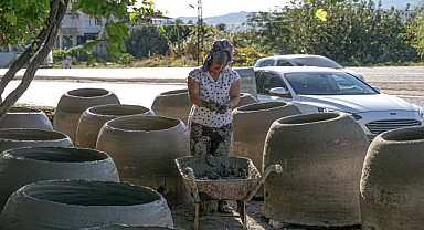 Tandır yaparak aile bütçelerine katkı sağlıyorlar