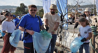 Yelken yarışı ve çevre temizliği etkinliği düzenlendi