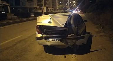 Adana'da otomobil kazası: 3 yaralı