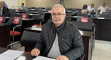 Özgan: Kamuya değil şahsa hizmet edersiniz!