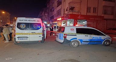Silahlı kavgada 1 kişi öldü, 2 kişi yaralandı