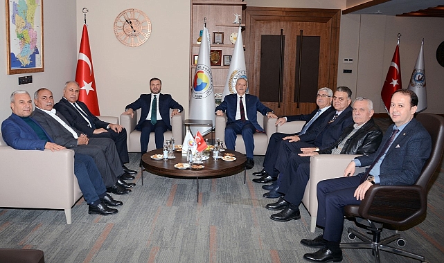 Adana ileriye, umut ve güvenle bakıyor