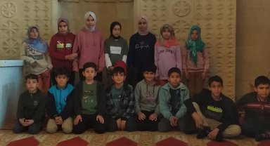 Aladağ'da öğrenciler camiyi ziyaret etti