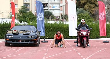Milli atlet, spor otomobil ve motosikletle yarıştı