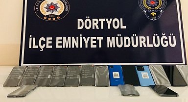 16 gümrük kaçağı cep telefonu ele geçirildi