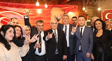 Adana’da MHP’ye katılım töreni