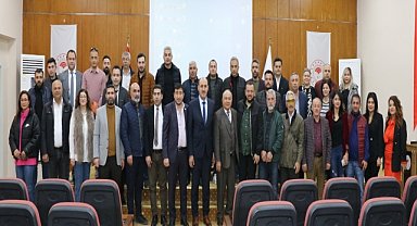 Adana'da muz üretimindeki sorunlar tartışıldı