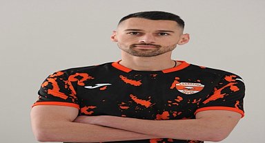 Adanaspor, Alpay Çelebi'yi transfer etti