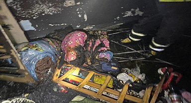 Apartmandaki yangında mahsur kalan 9 kişi kurtarıldı