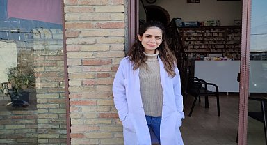 İnatçı keçi eczaneye girdi
