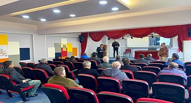Karataş'ta muhtarlara Aile Okulu Projesi tanıtıldı